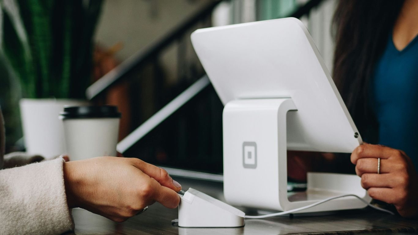 How Markup Differs Between Retail and Wholesale Pricing